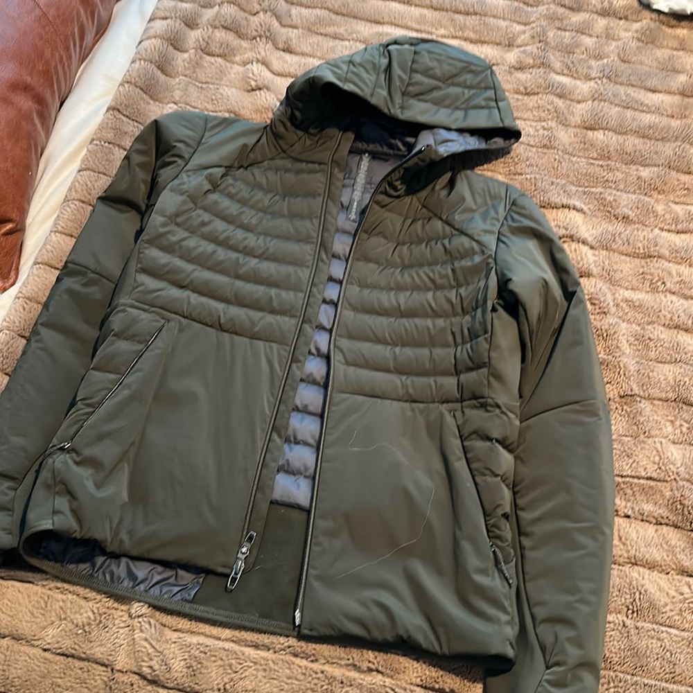 Lululemon men’s coat medium
